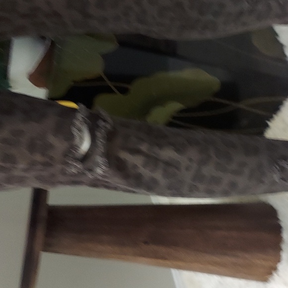 Design Lab Animal Denim - Picture 2 of 4